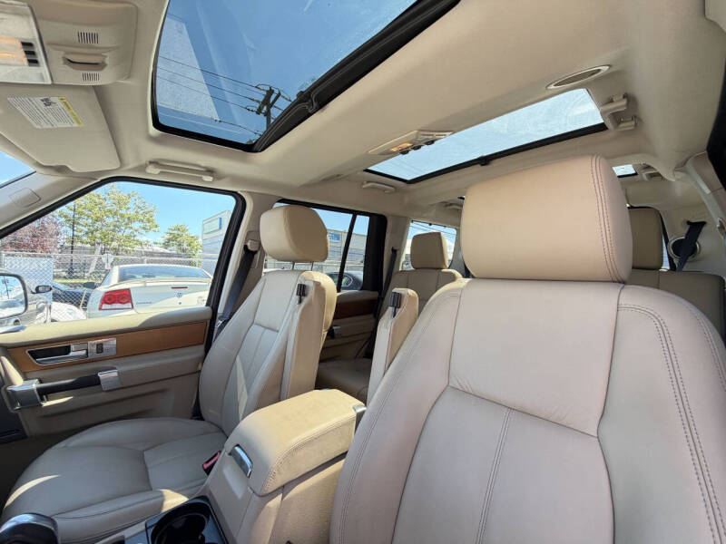 2010 Land Rover LR4