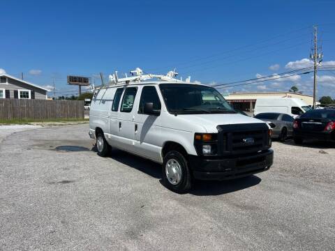 2008 Ford E-Series for sale at Lucky Motors in Panama City FL