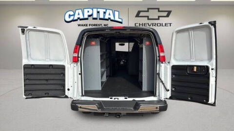 2025 Chevrolet Express 2500