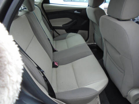 2013 Ford Focus SE