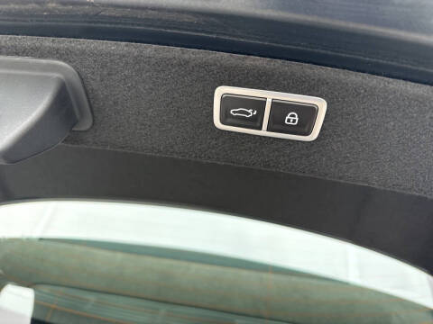 2024 Genesis Electrified G80 Advanced