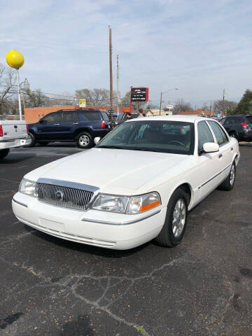 2003 Mercury Grand Marquis for sale at Gator's Auto Sales in Garland TX