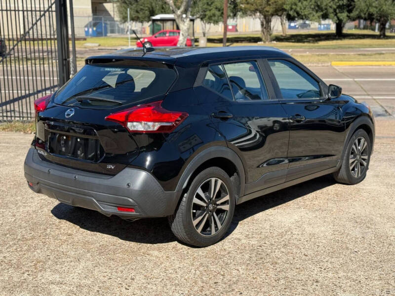 2020 Nissan Kicks SV