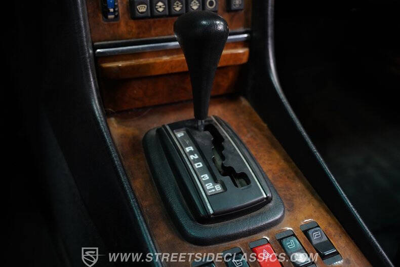 1984 Mercedes-Benz 500-Class