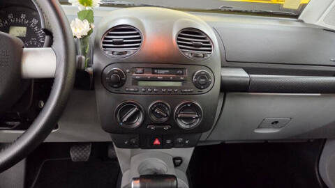 2000 Volkswagen New Beetle GLS