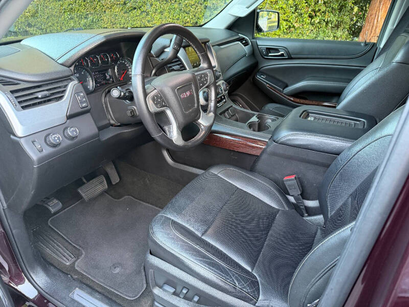 2017 GMC Yukon XL SLT