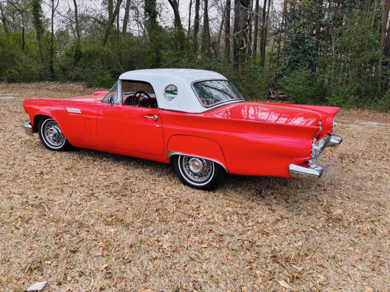 1957 Ford Thunderbird
