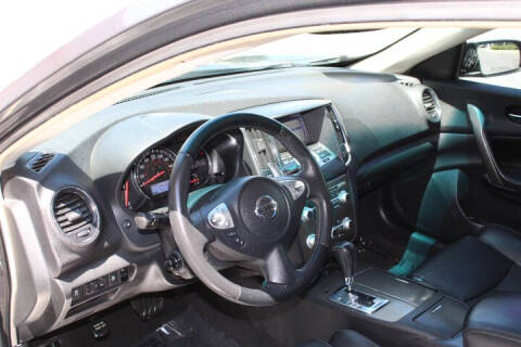 2014 Nissan Maxima