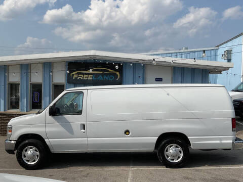 2013 Ford E-Series E-350 SD