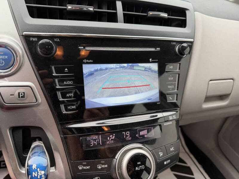 2015 Toyota Prius v Two