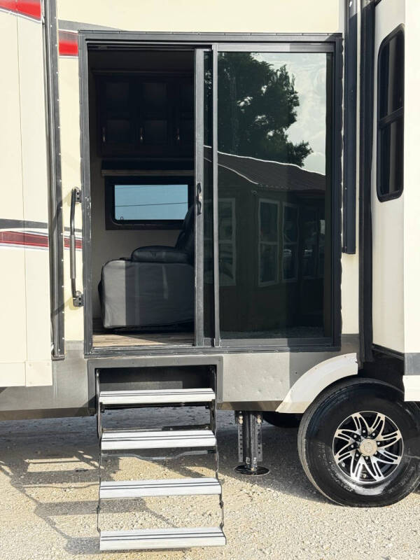 2016 EverGreen RV Bayhill