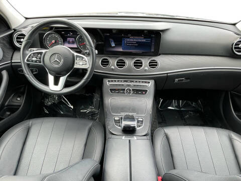 2019 Mercedes-Benz E-Class E 300