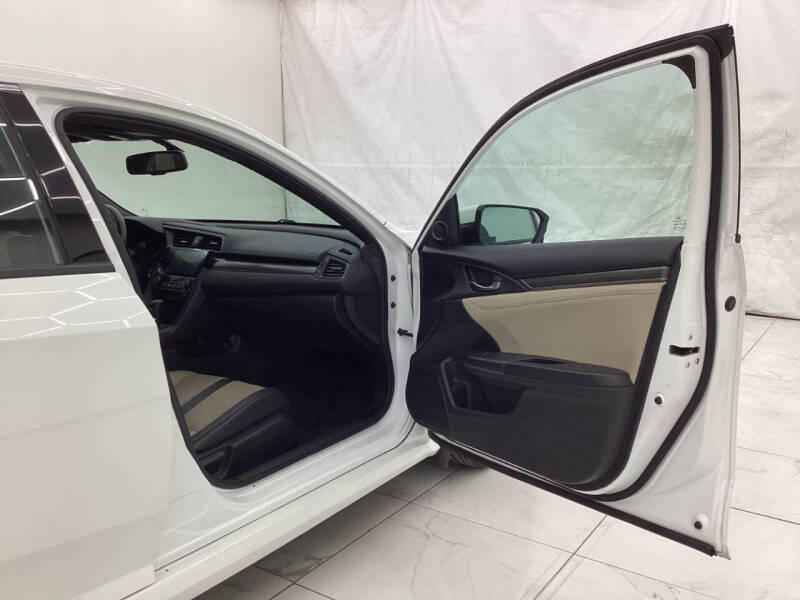 2017 Honda Civic EX-L w/Navi