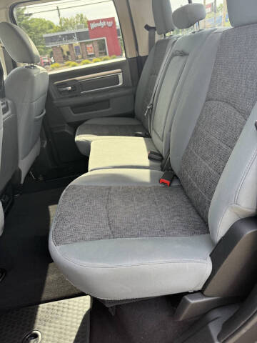 2019 RAM 1500 Classic SLT