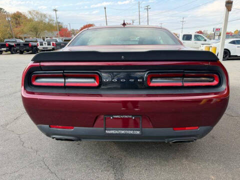 2017 Dodge Challenger R/T Plus
