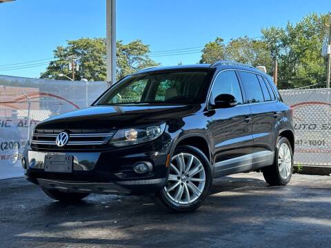 2013 Volkswagen Tiguan for sale at MAGIC AUTO SALES in Little Ferry NJ