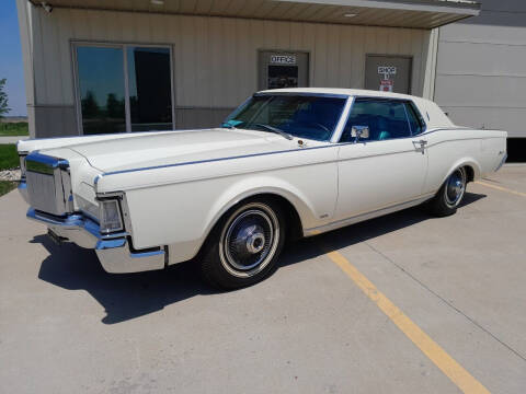 1969 Lincoln Mark III for sale at Pederson's Classics in Sioux Falls SD