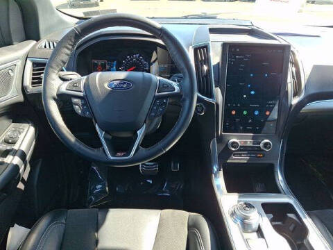 2022 Ford Edge ST