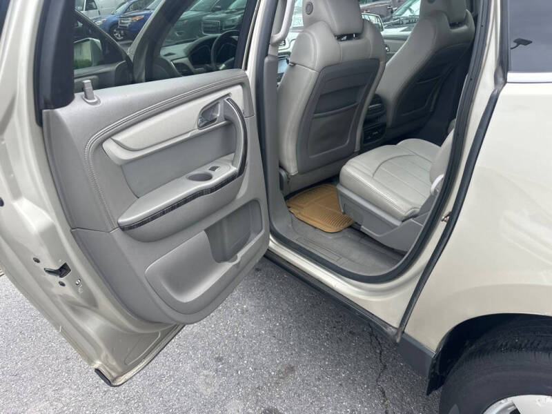 2013 Chevrolet Traverse LTZ