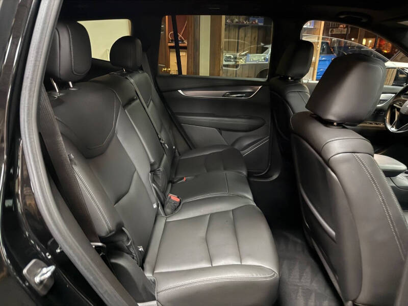 2024 Cadillac XT6 Luxury