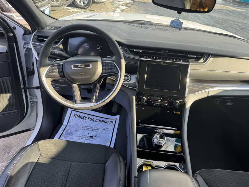 2023 Jeep Grand Cherokee L Altitude