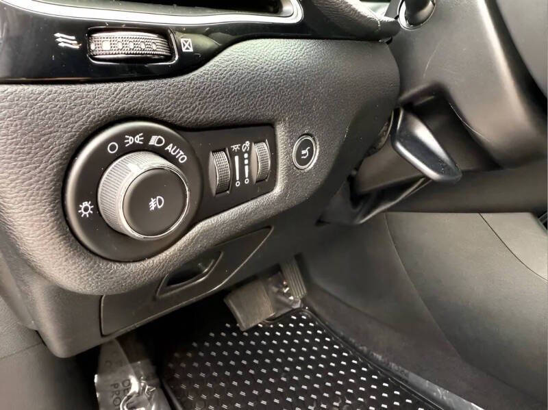 2019 Jeep Cherokee Altitude