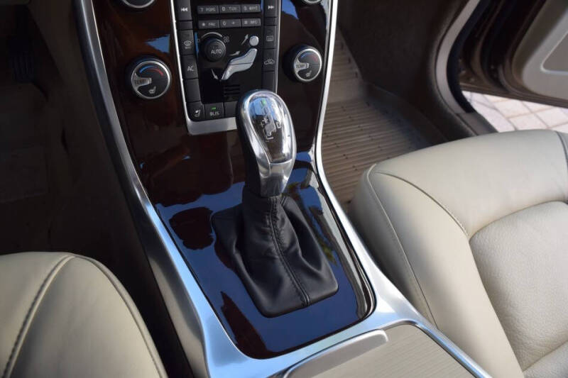 2013 Volvo S80 T6 Premier Plus