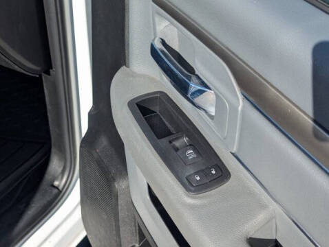 2019 RAM 1500 Classic SLT