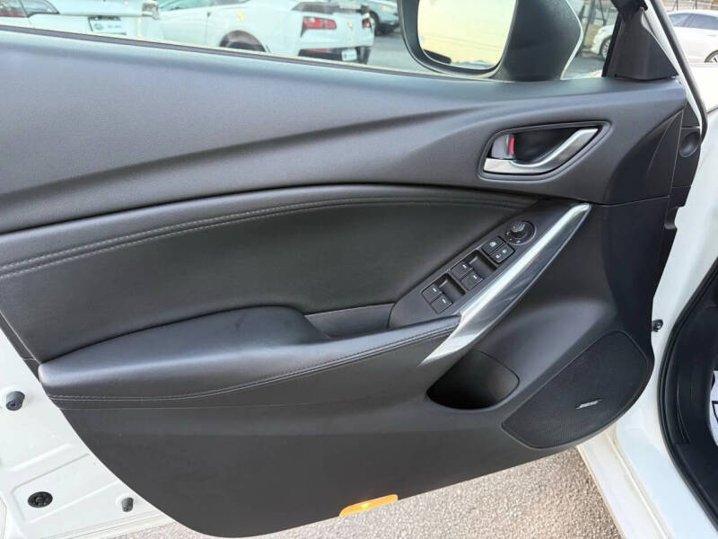 2015 Mazda MAZDA6 i Touring