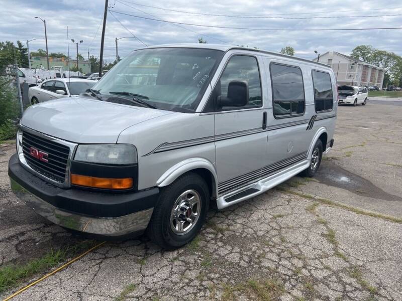 2004 GMC Savana Cargo for sale at Connect Truck and Van Center in Indianapolis IN