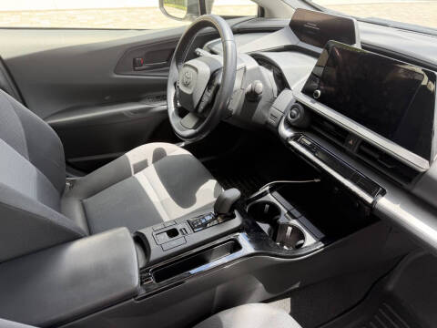 2023 Toyota Prius LE