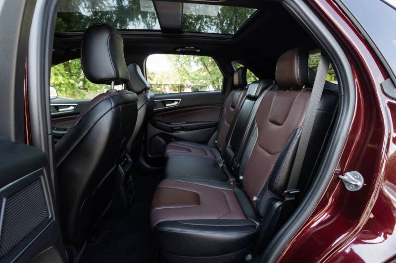 2021 Ford Edge Titanium