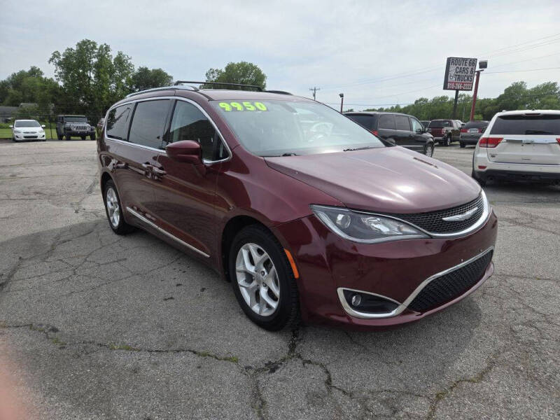 2017 Chrysler Pacifica Touring-L Plus