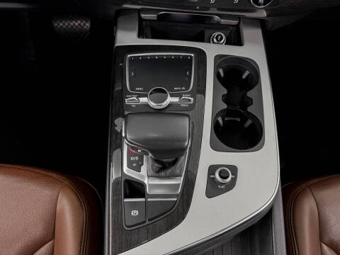 2018 Audi Q7 2.0T quattro Premium Plus