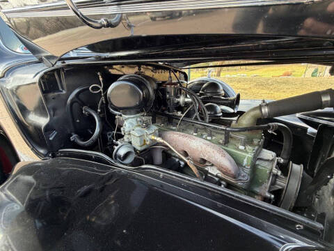 1939 Packard Super 8