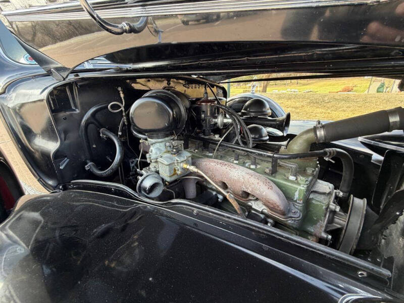 1939 Packard Super 8