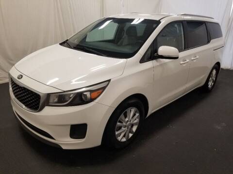 2015 Kia Sedona for sale at Rick's R & R Wholesale, LLC in Lancaster OH