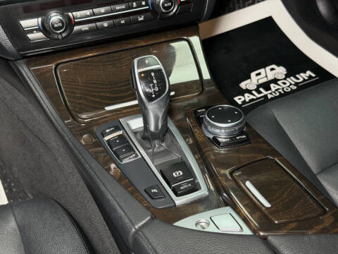 2016 BMW 5 Series 528i