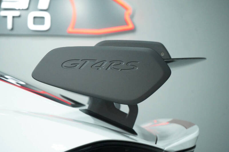 2023 Porsche 718 Cayman GT4 RS