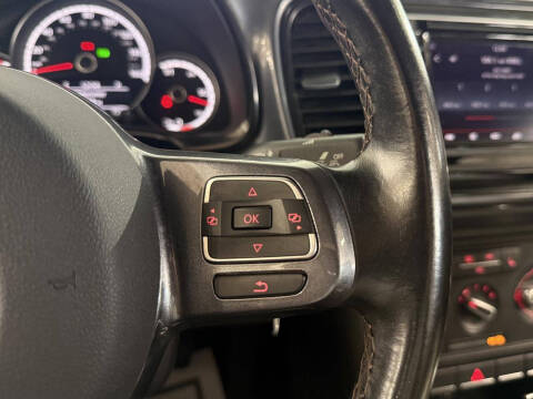 2016 Volkswagen Beetle 1.8T Classic PZEV