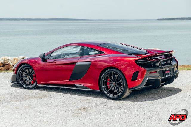 2016 McLaren 675LT