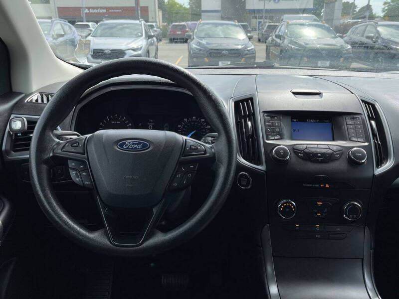 2019 Ford Edge SE