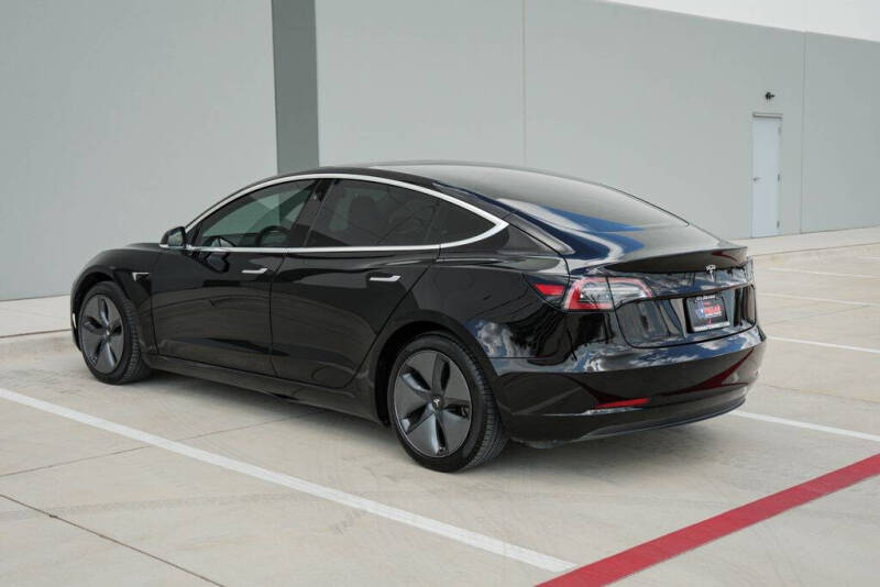 2019 Tesla Model 3 Mid Range