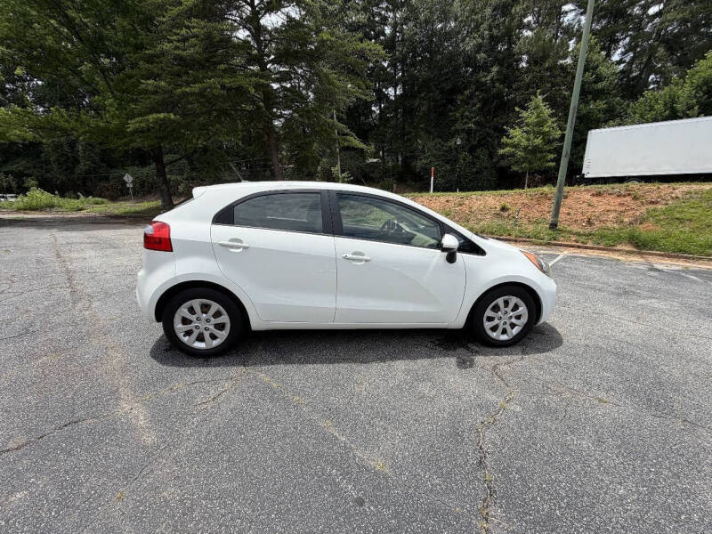 2014 Kia Rio 5-Door LX
