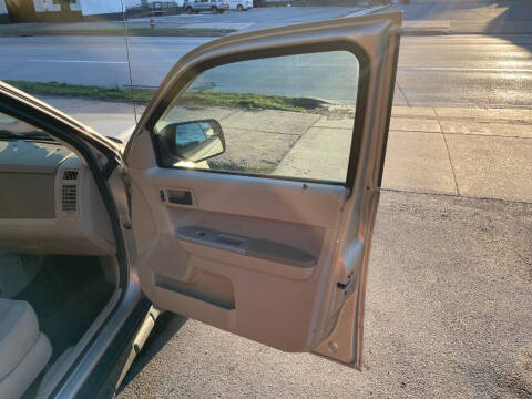 2011 Ford Escape XLT