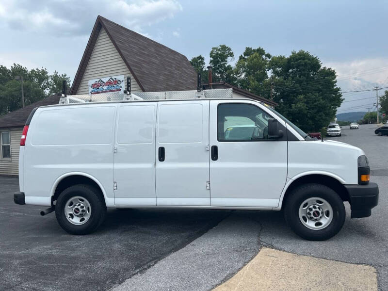 2021 GMC Savana 2500