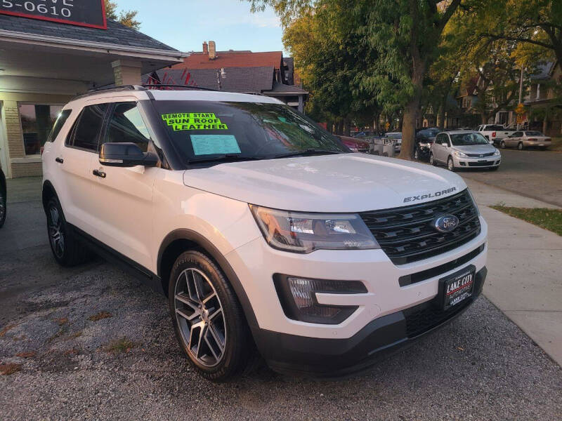 2016 Ford Explorer for sale at Lake City Automotive in Milwaukee WI