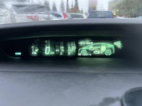 2010 Toyota Prius II