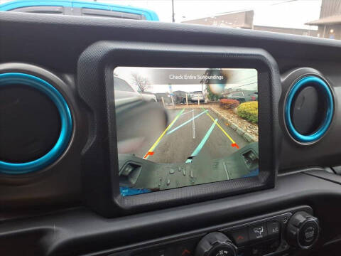 2022 Jeep Gladiator Willys