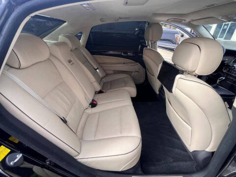 2015 Hyundai Equus Signature